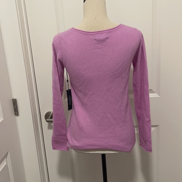 NWT Soft 100% Cashmere Crewneck Sweater - Picture 5 of 8